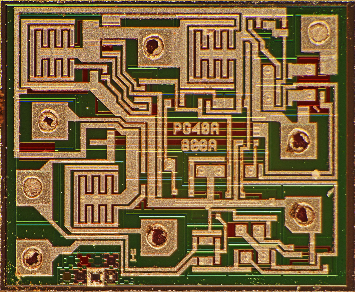 ST Microelectronics NE555N Die