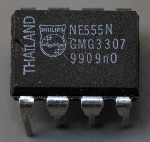 Philips NE555N