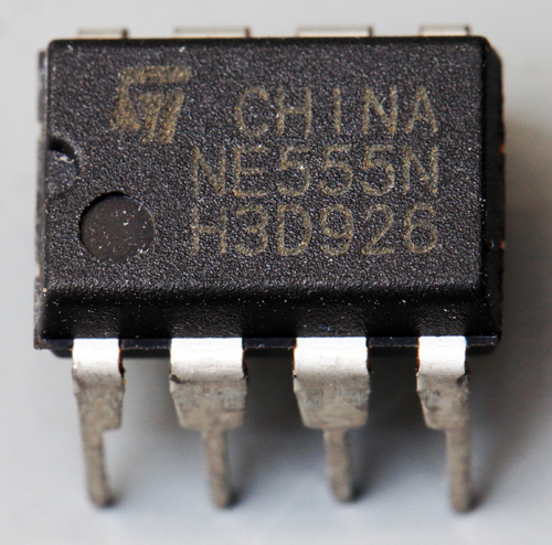 ST Microelectronics NE555N