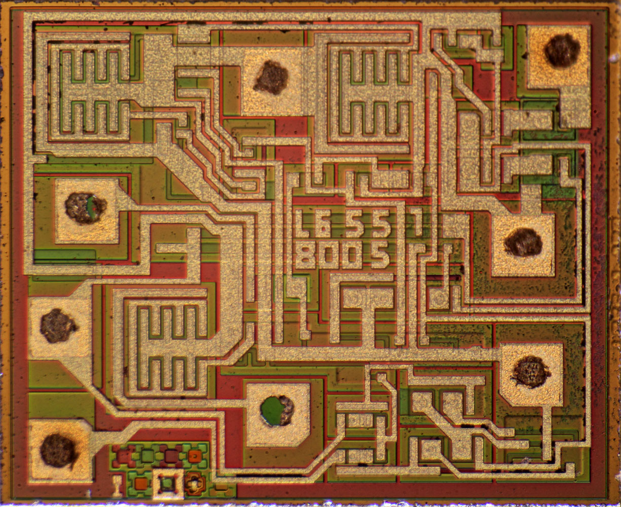 ST Microelectronics NE555N Die