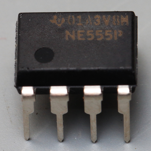 Texas Instruments NE555P