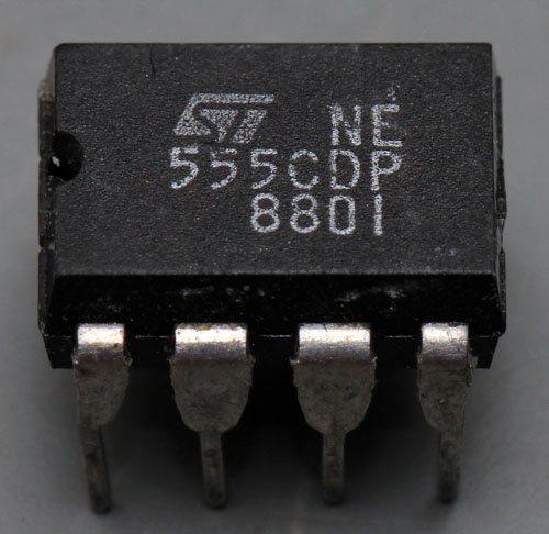 ST Microelectronics NE555N