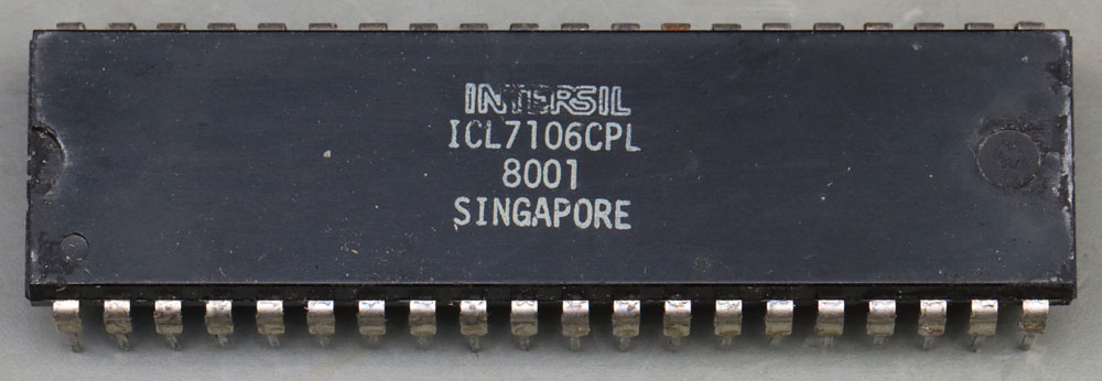 ICL7106
