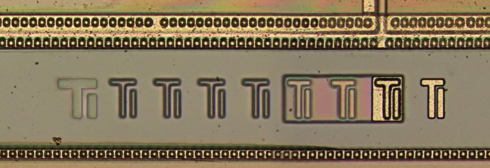 TLC7135 Die Detail