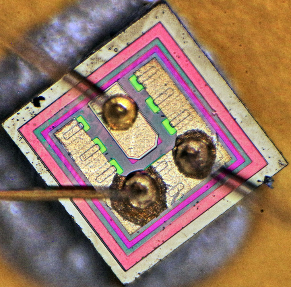 DAC-HZ12 Transistor 7 Die