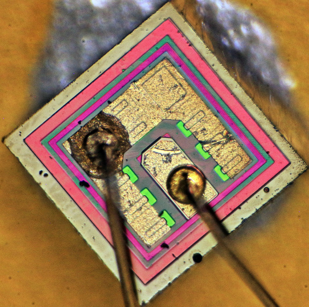 DAC-HZ12 Transistor 8 Die