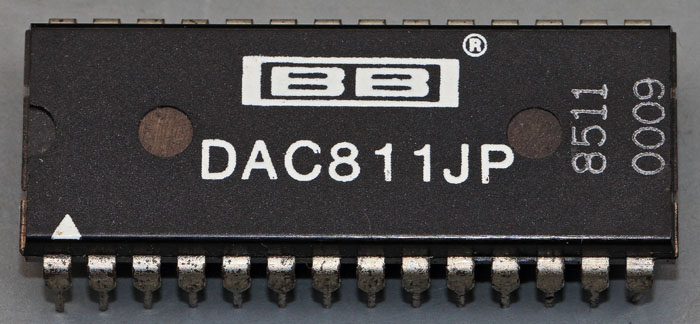 DAC811