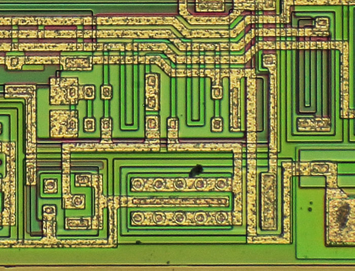 LM317 Die bandgap reference