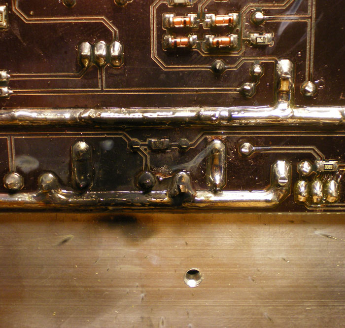 M250 Verstärker Endstufe Überschlag