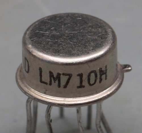 LM710