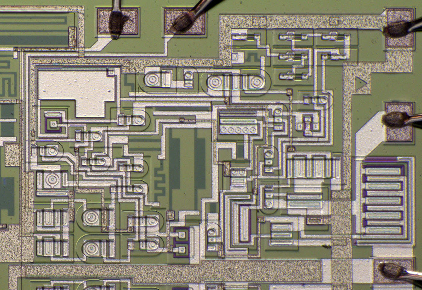 AD588 Die A-Revision A3