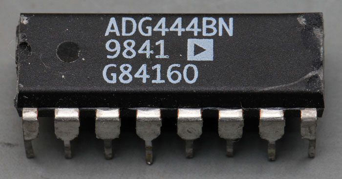 ADG444