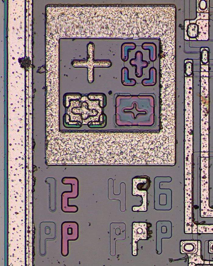 MC14007 Die Detail