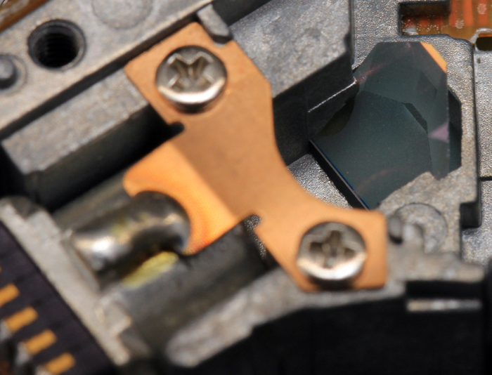 Sony KSS-710A Strahlumlenkung