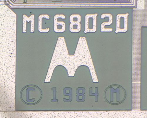 MC68020RC18B Die Detail