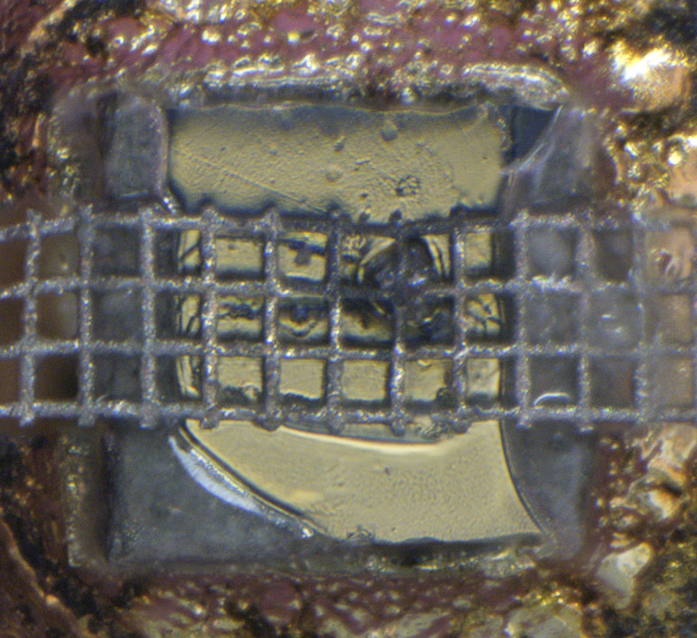 GI308 Die Kontaktierung