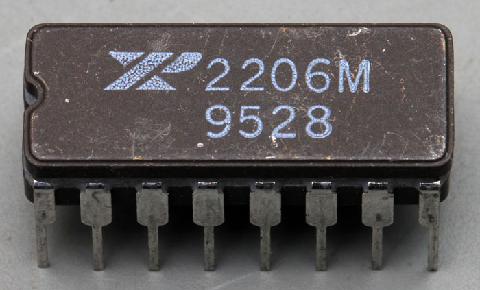 XR2206