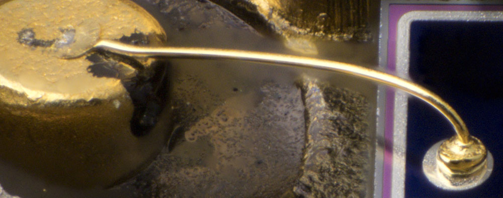 Lasermodul Bonddrähte