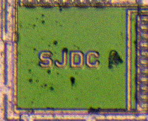 ispLSI1016 Die Detail