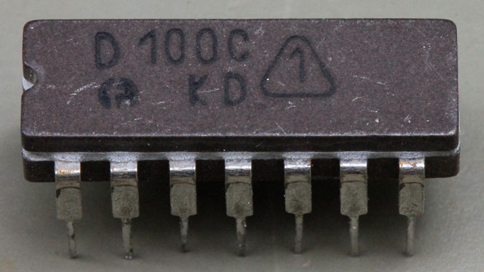 D100