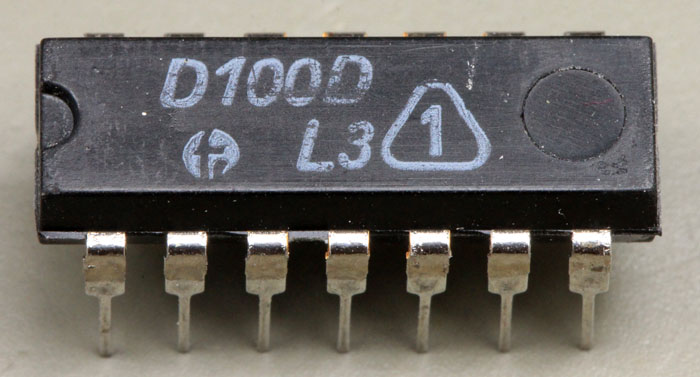 D100