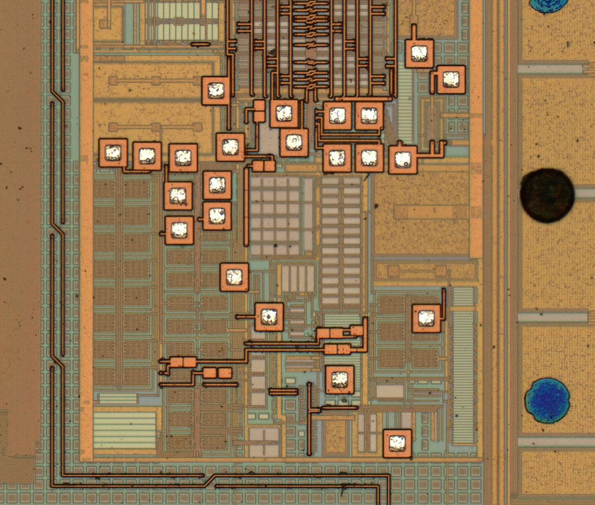 TRF6151 Die Detail