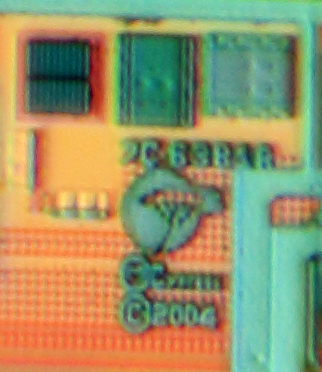 Logitech M500 Cypress CY7C63823 Die Detail