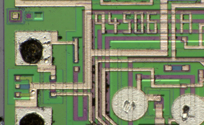 TL7705 Die Detail