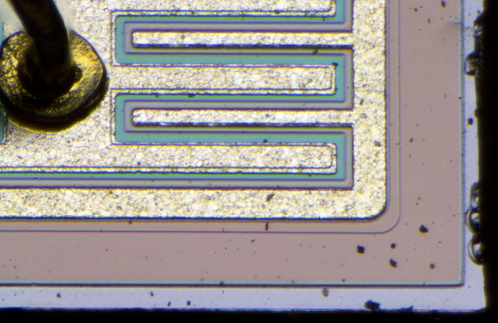 2SD70 Die Detail
