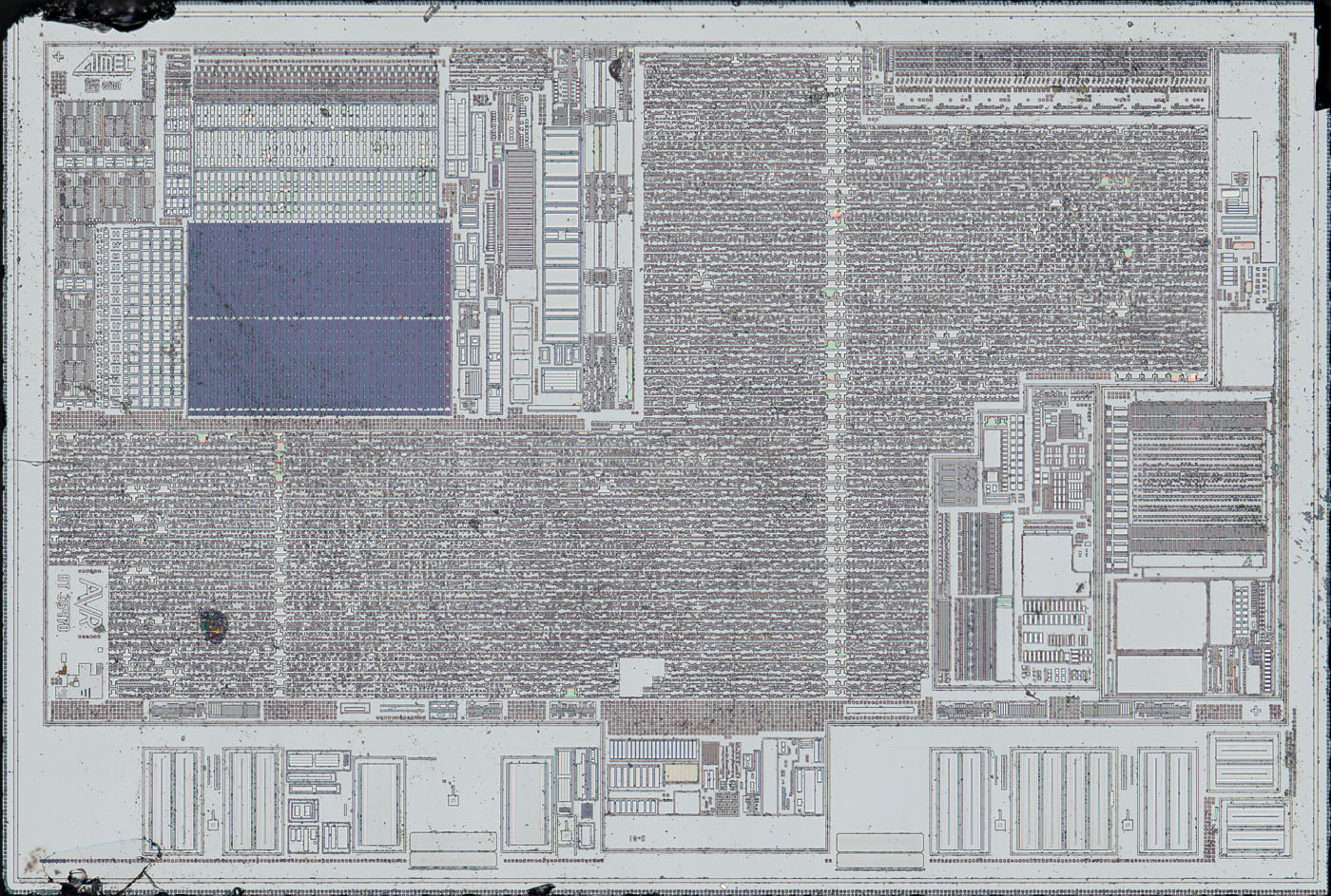 ATtiny10 Die delayered
