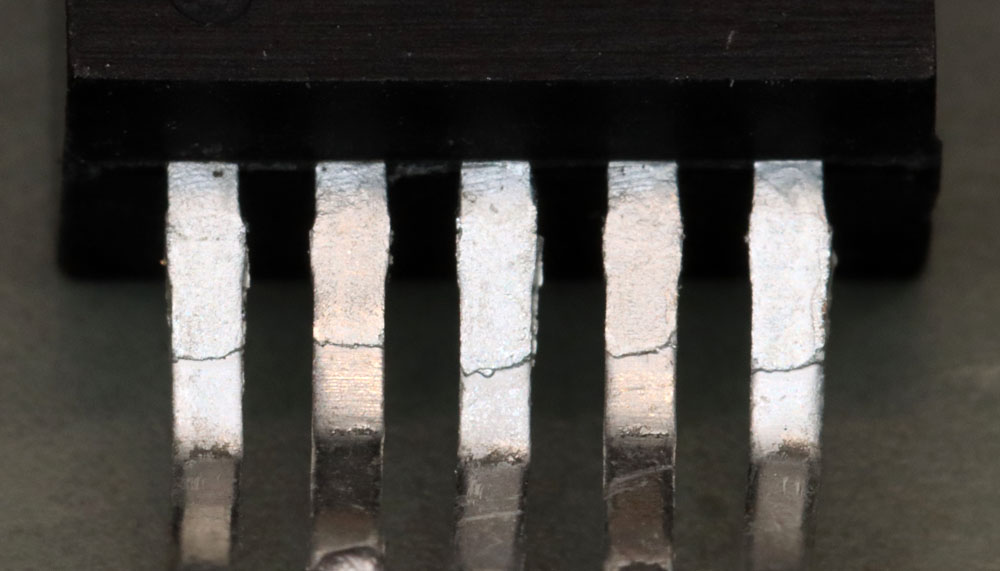 LT1070 Fälschungen Details