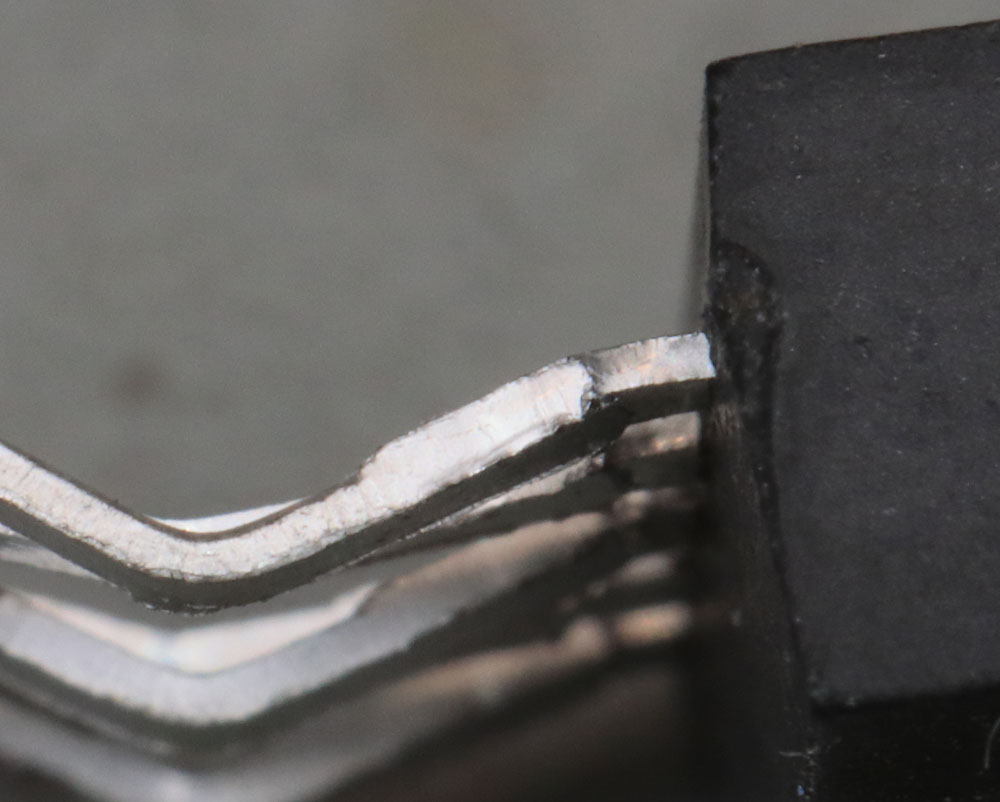 LT1070 Fälschungen Details